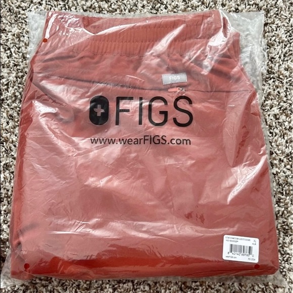 NWT Figs auburn scrub SET - Picture 10 of 11